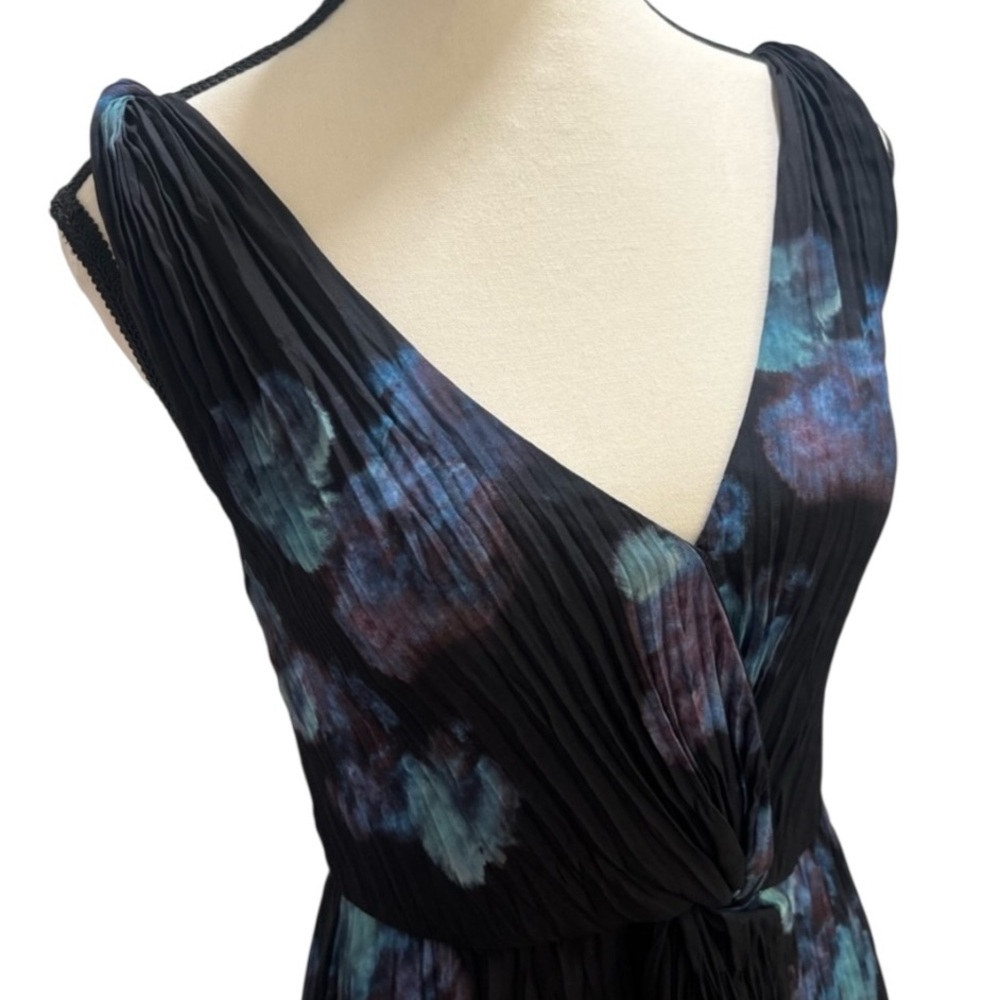 Vince Black Floral Pleated Silk Midi Dress Size 4 Twist Waist - Picture 6 of 14